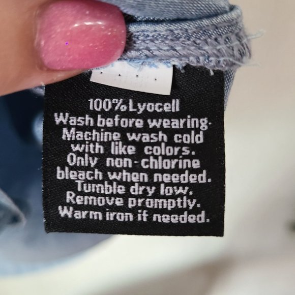 Rock & Republic Sleeveless Denim Blouse Women's Size XS - Picture 6 of 9